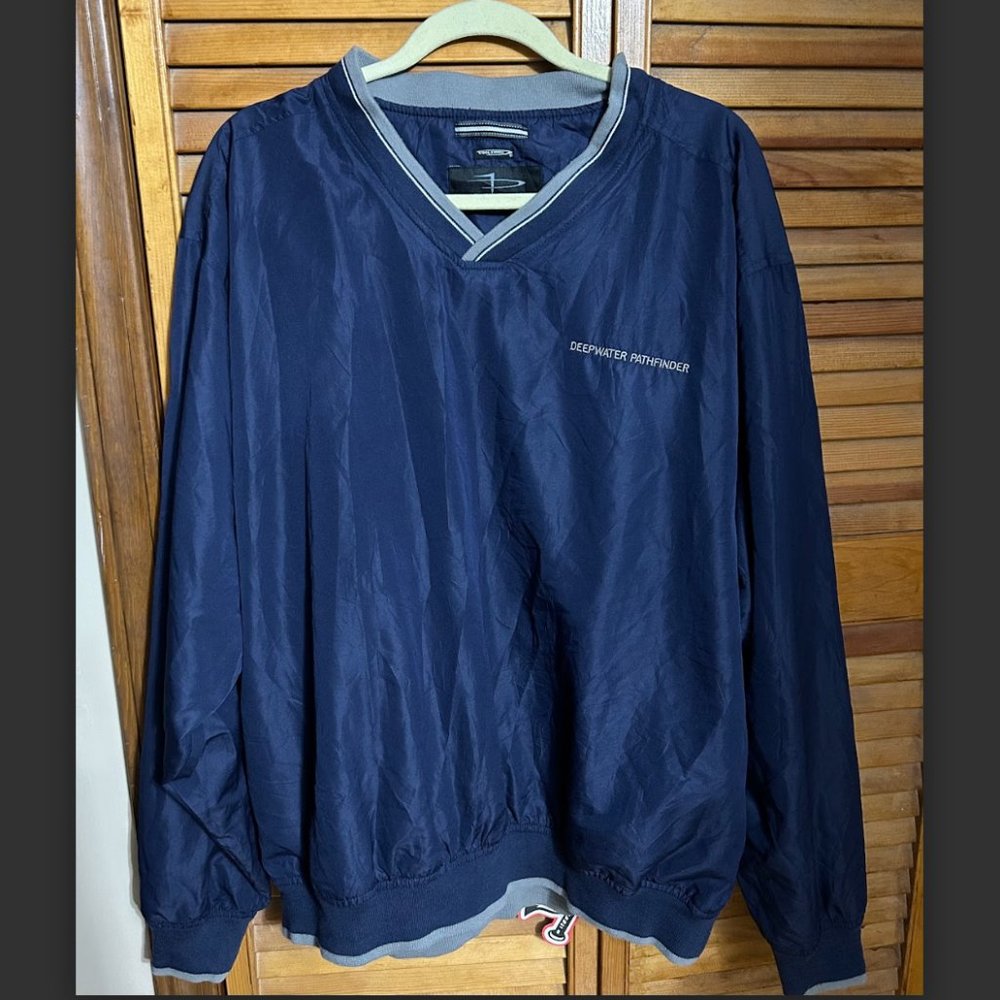 Page & Tuttle Extra Large Navy Blue Windbreak Crewneck